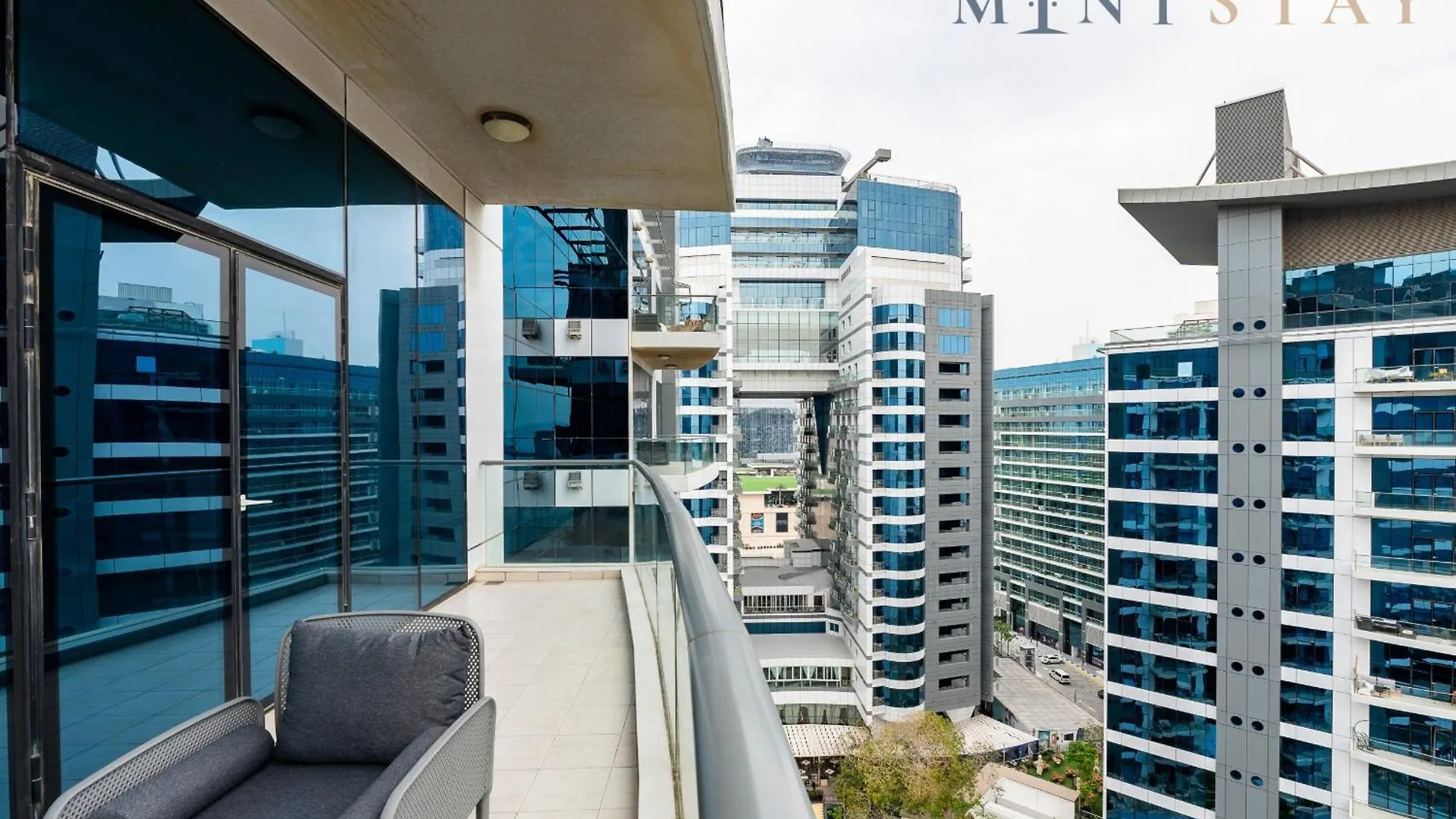 Oceana Residences, The Palm Jumeirah - Mint Stay Dubai