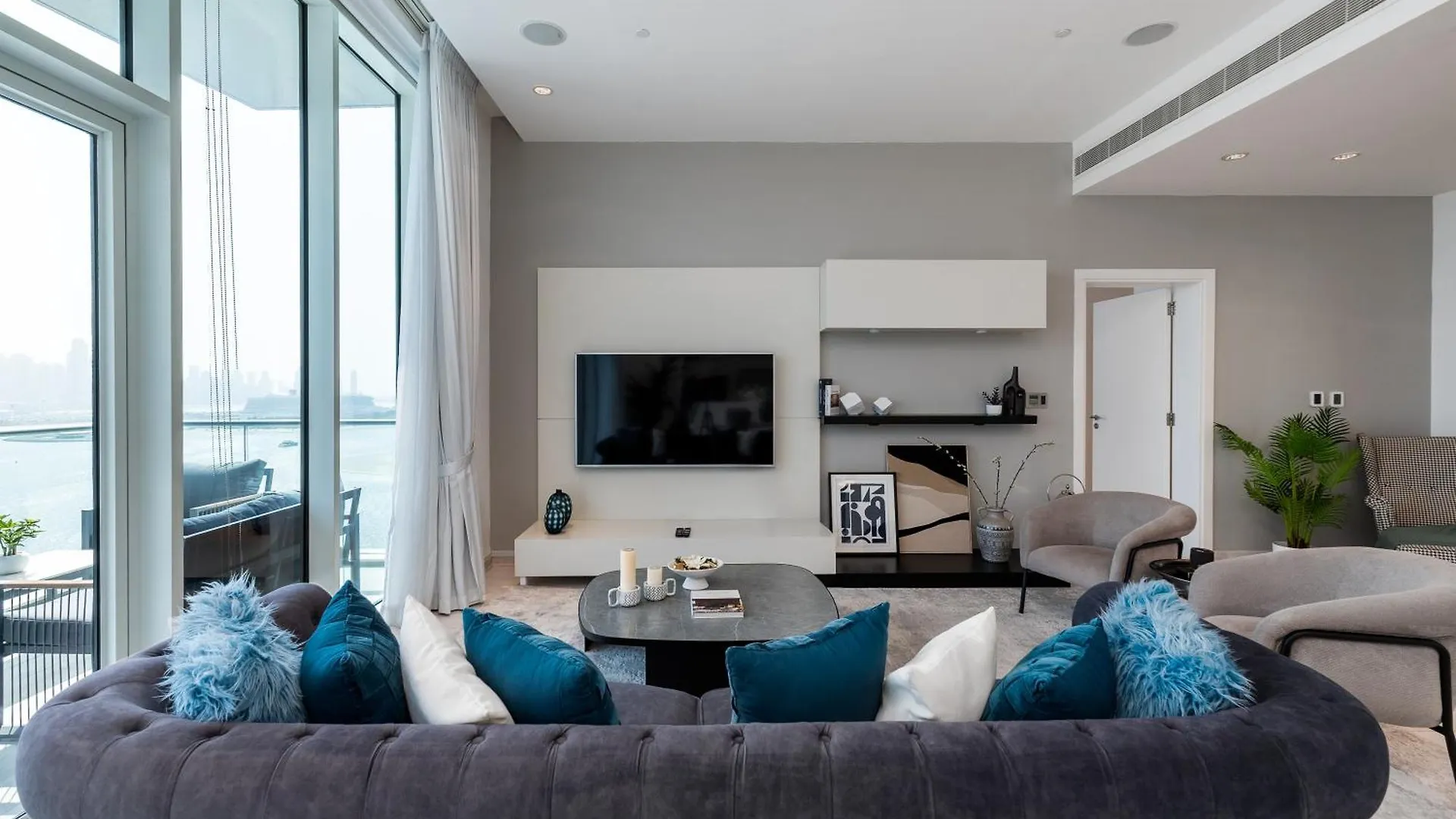 Apartment Oceana Residences, The Palm Jumeirah - Mint Stay Dubai
