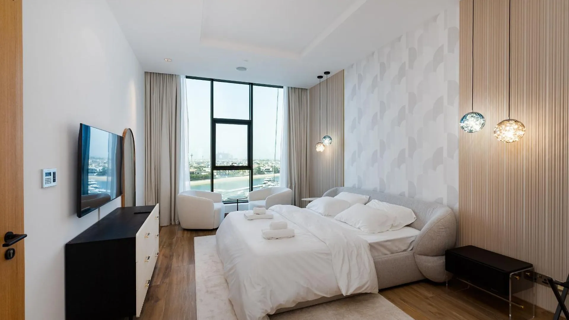 Oceana Residences, The Palm Jumeirah - Mint Stay Dubai Apartment