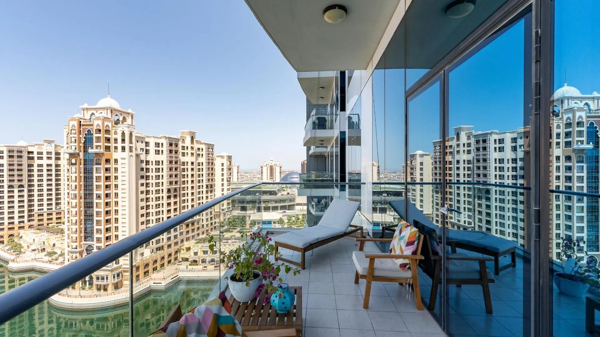 Oceana Residences, The Palm Jumeirah - Mint Stay Dubai Apartment